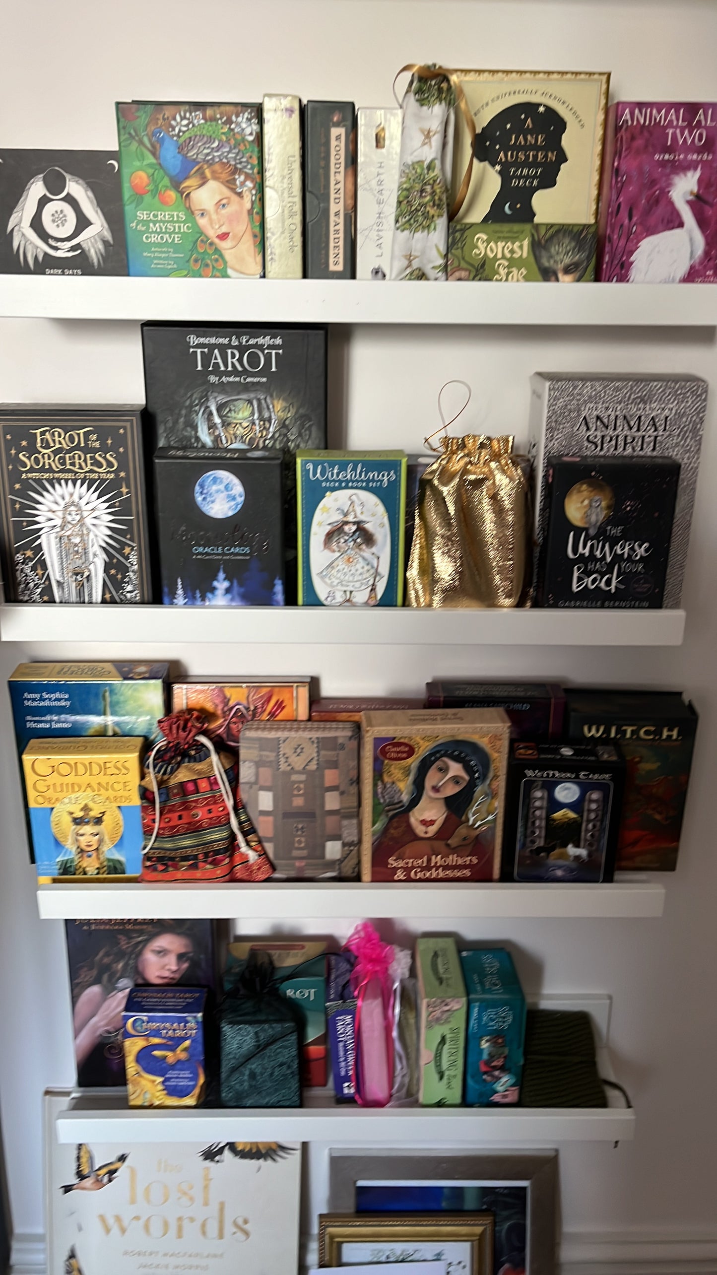 Year Ahead Tarot Reading: Gain Clarity and Focus for Your Journey